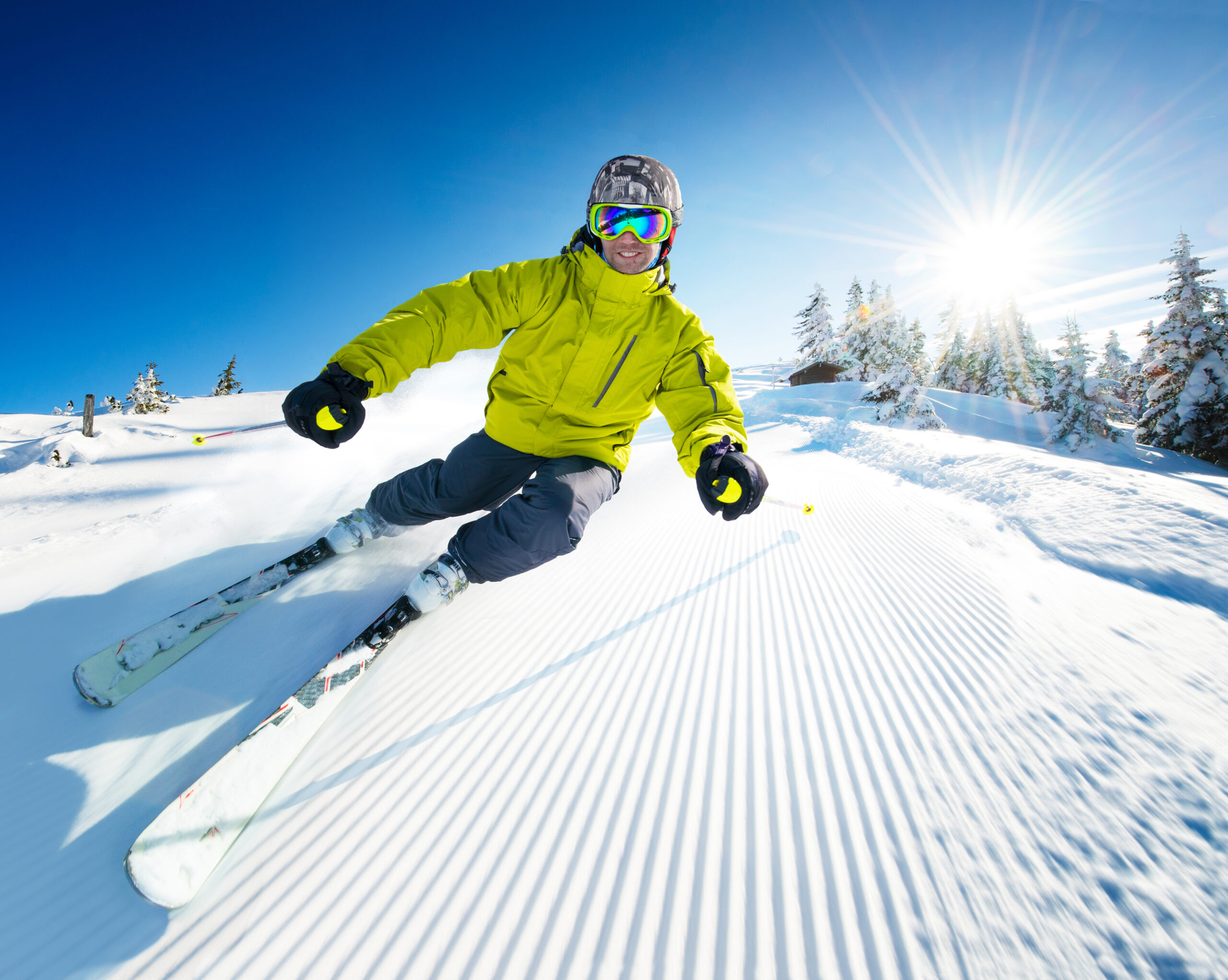 Skier,On,Piste,In,High,Mountains